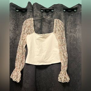 Free people floral top a fun summer brunch top